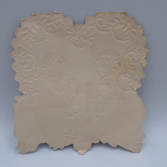 Victorian Die Cut Vintage Valentine Card Children Romantic Heart Doily Art - Picture 2 of 3